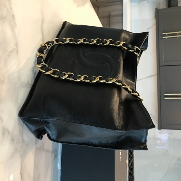 Vintage Chanel CC Logo Chain Shoulder Tote Bag - Picture 10 of 16